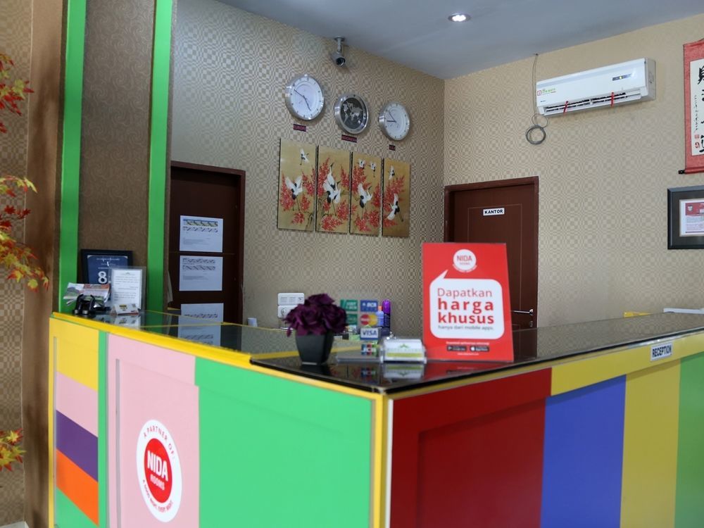 Nida Rooms Makassar Jampea 19536 Zewnętrze zdjęcie